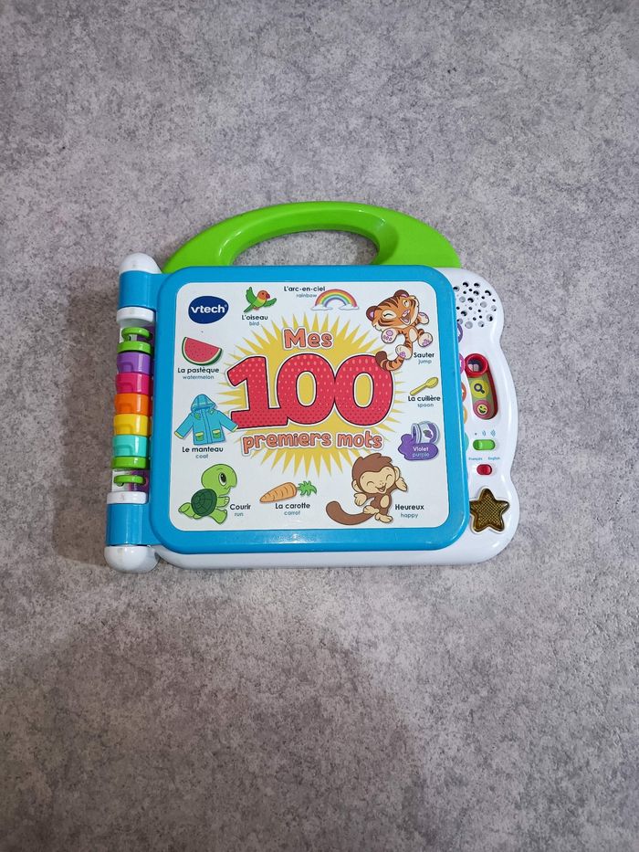 Imagier électronique bilingue mes 100 premiers mots VTech