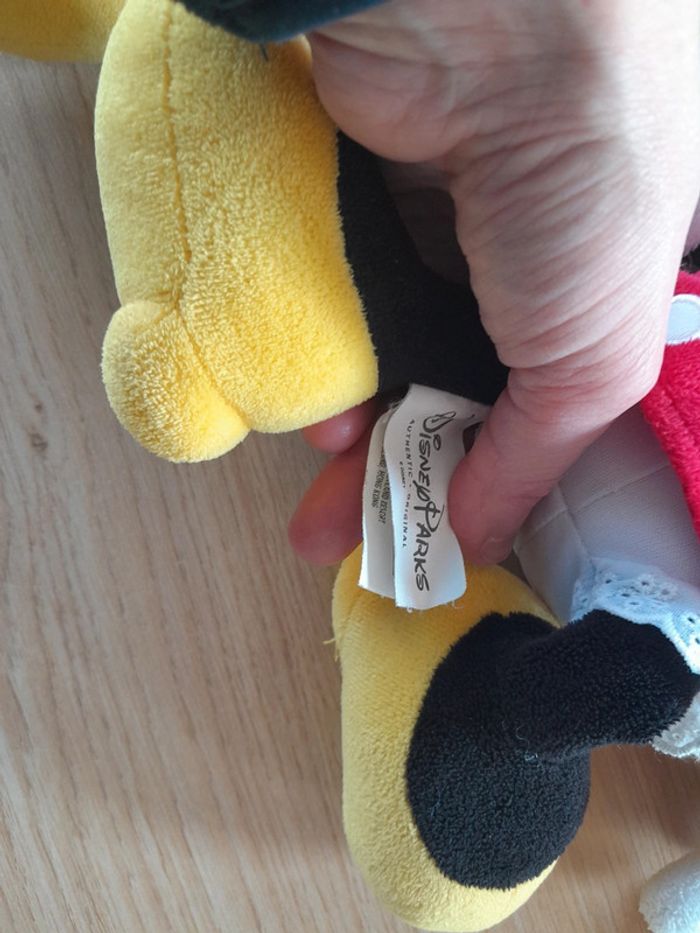 Lot peluches disney - photo numéro 3