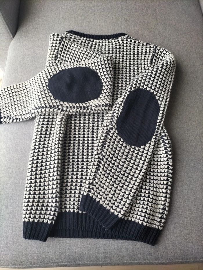 Pull en maille marine et blanc - photo numéro 4