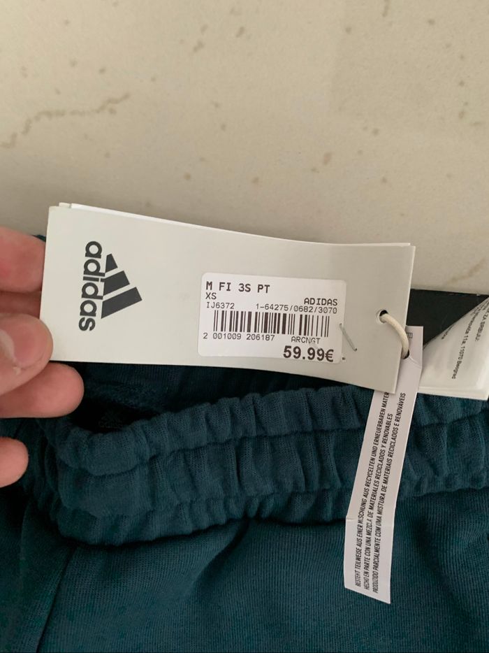 Jogging Adidas Taille XS - photo numéro 4