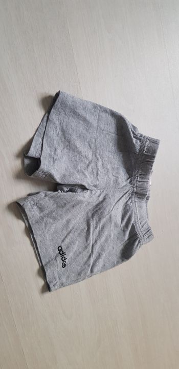 Short Adidas