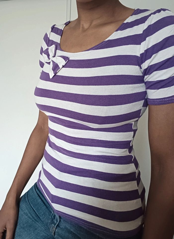 T-shirt violet/blanc - photo numéro 2