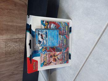 Carte Pokémon Tripack Pokémon EV4 – Faille Paradoxe écarlate et violet Scellé – FR