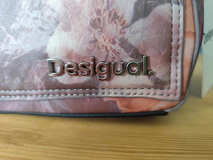 Sac porté épaule ou main Desigual , neuf avec étiquette - photo numéro 4