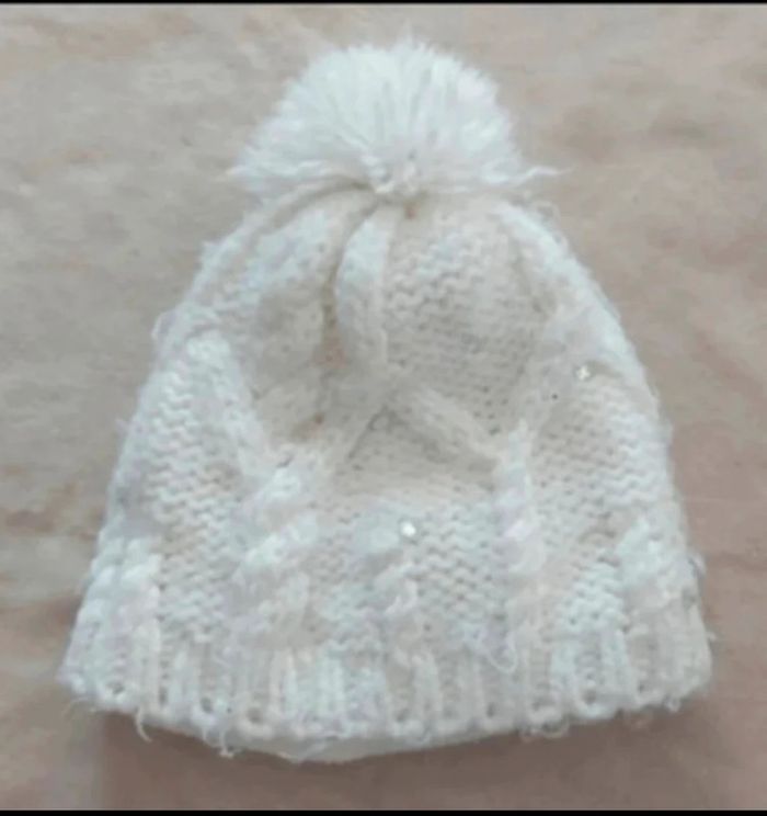 Bonnet - photo numéro 2