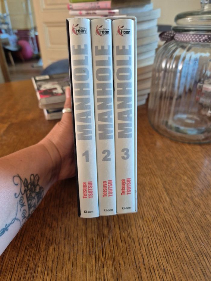 coffret collector manga manhole - photo numéro 4