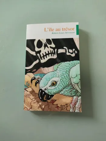 Livre "L'Île au trésor" - Robert Louis Stevenson