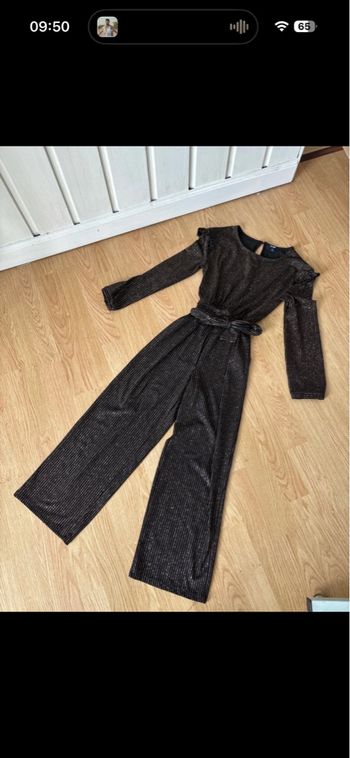 Combinaison noir et doré à paillettes taille 10 ans kiabi fille