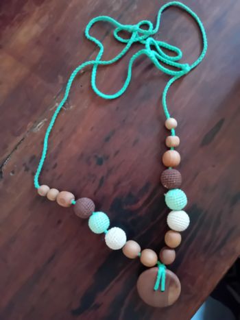 Collier d'allaitement ou de portage