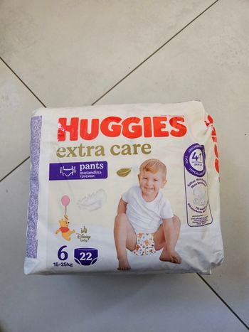 Couche culotte huggies T6