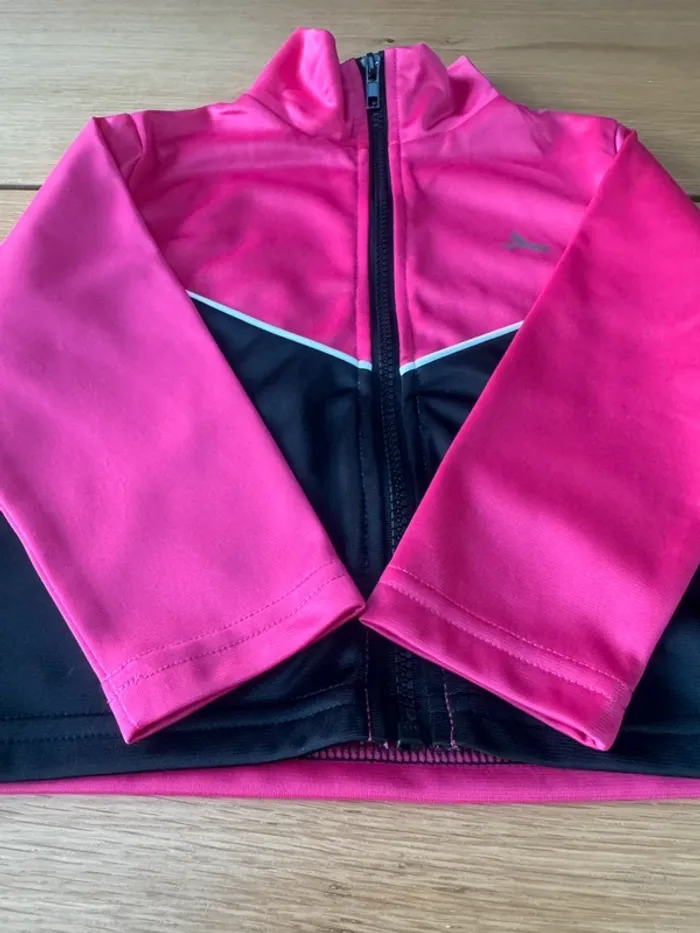 Jogging 2 pièces veste zippée et pantalon noir/rose fushia - Taille 3/4 Ans - photo numéro 7