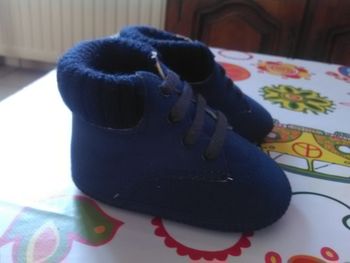 Chaussures neuves 17/18