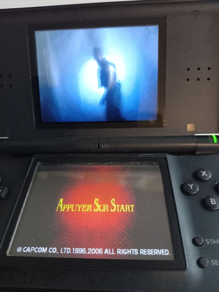 Ds resident evil - photo numéro 3