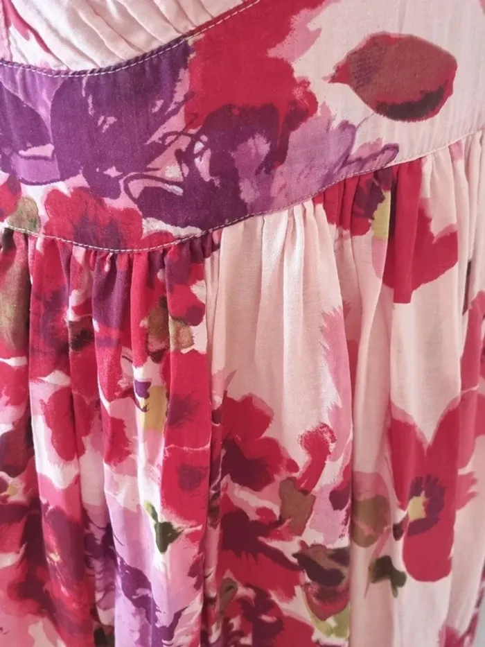 Belle robe fleurie sans manche H&M doublée S/36 - photo numéro 7