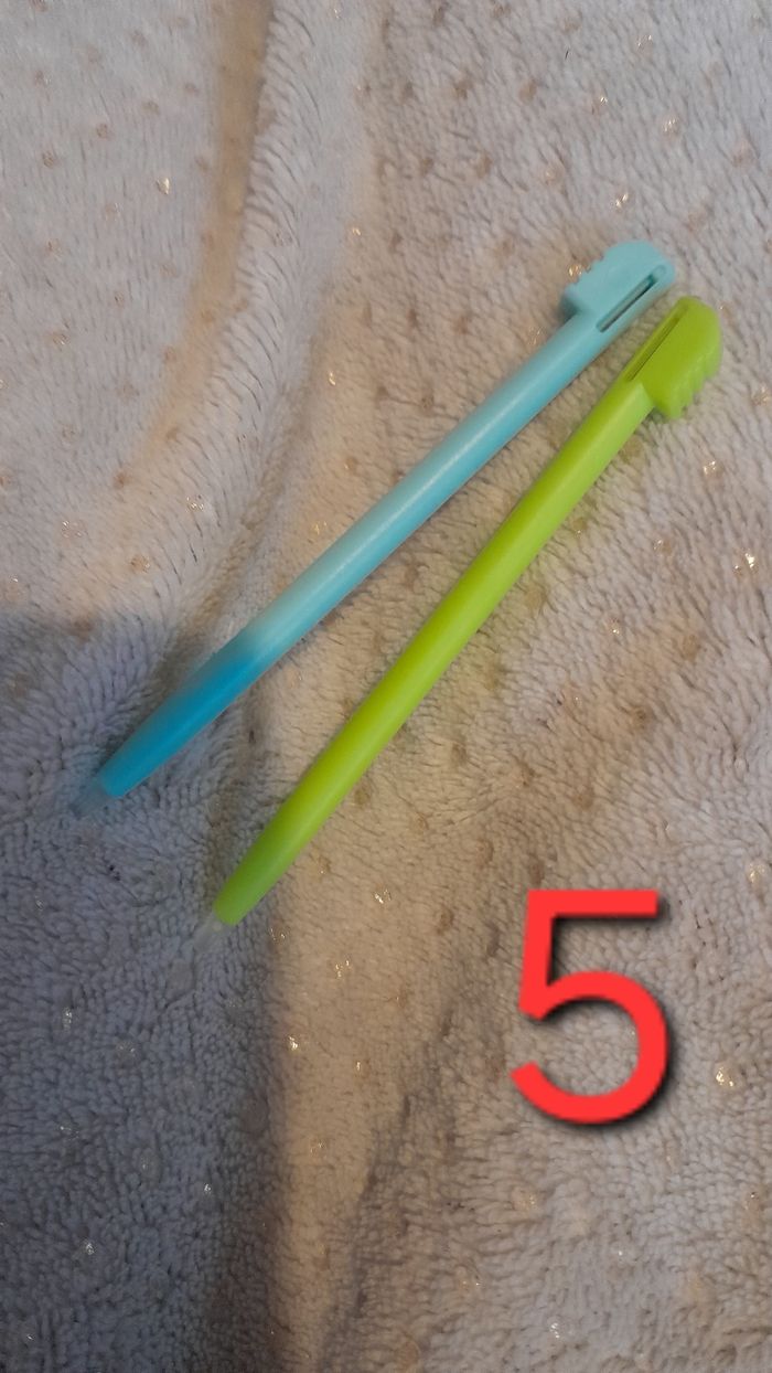 2 stylets - photo numéro 5