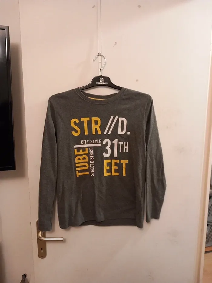 T shirt manche longue 12 ans