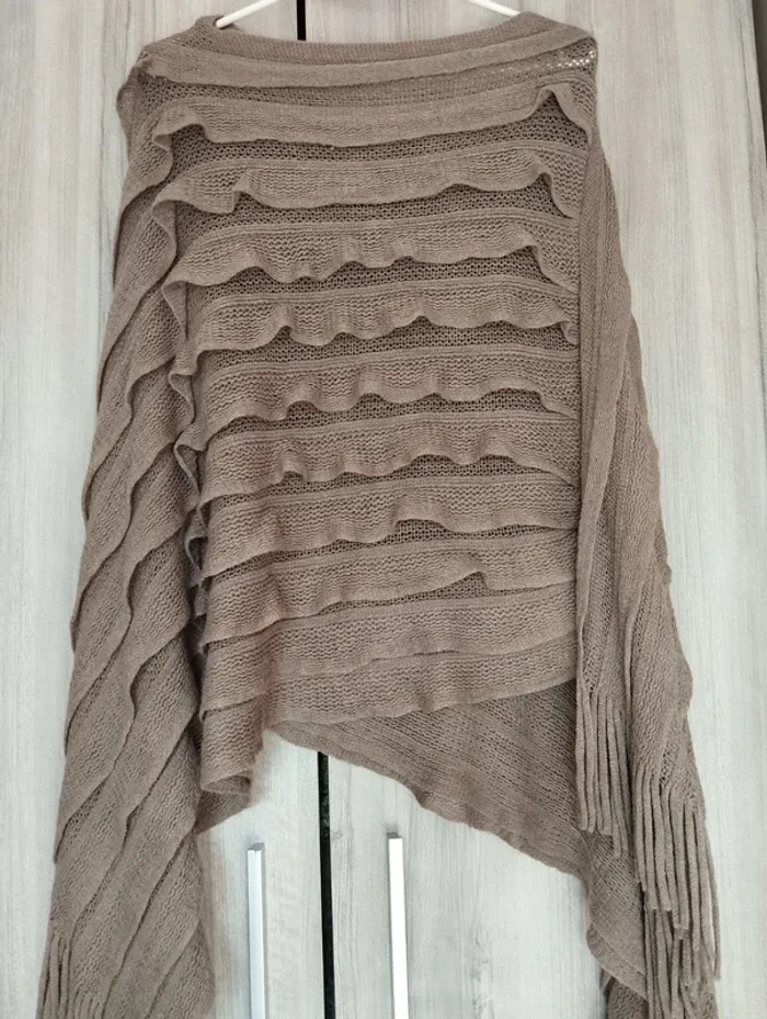 Poncho - Taille unique 🎀