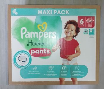 Couches Pampers pants taille 6