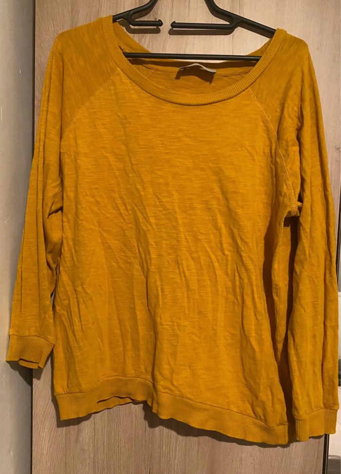 Haut manches 3/4 moutarde zara S