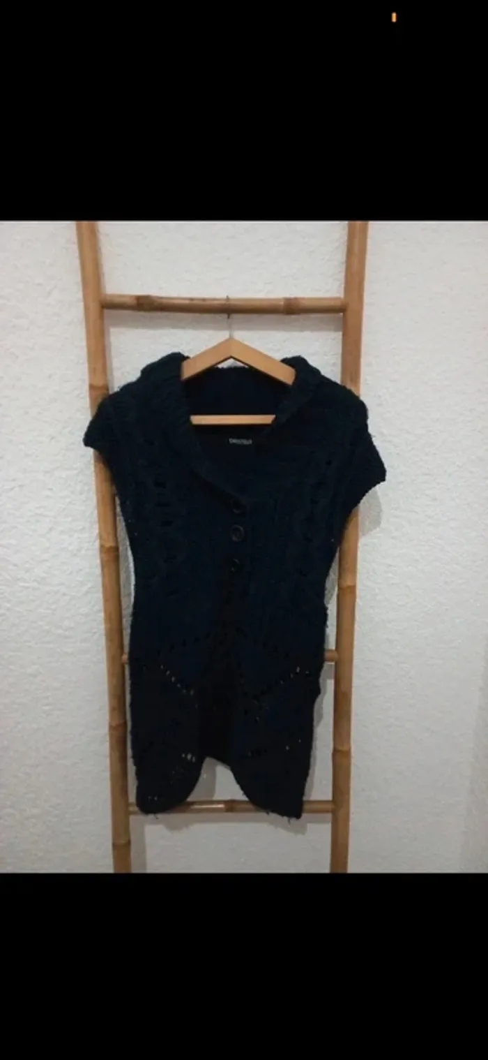 Pull bleu marine ajouré - photo numéro 4