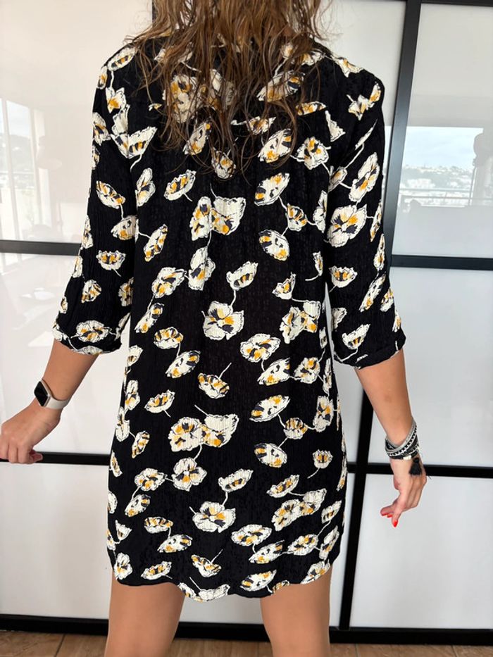 Jolie robe fleurie ba&sh modèle Uta 2020 - photo numéro 7