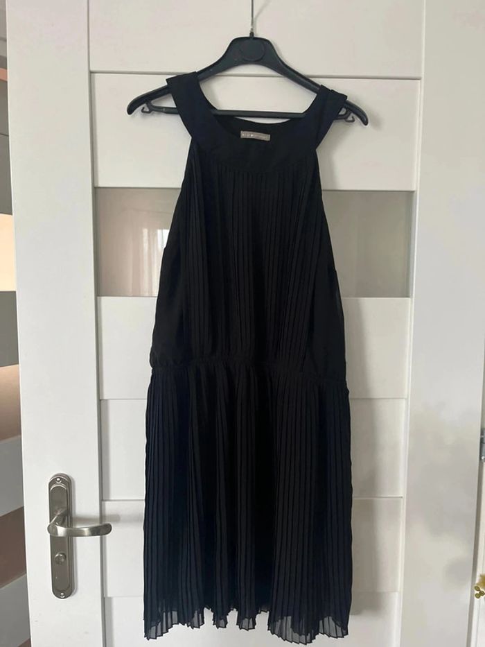 Robe noire