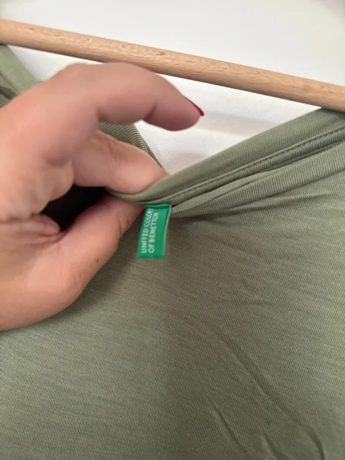 Sous pull Benetton - photo numéro 2