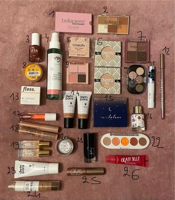 Énorme lot beauté 26 produits - Maquillage - Neufs