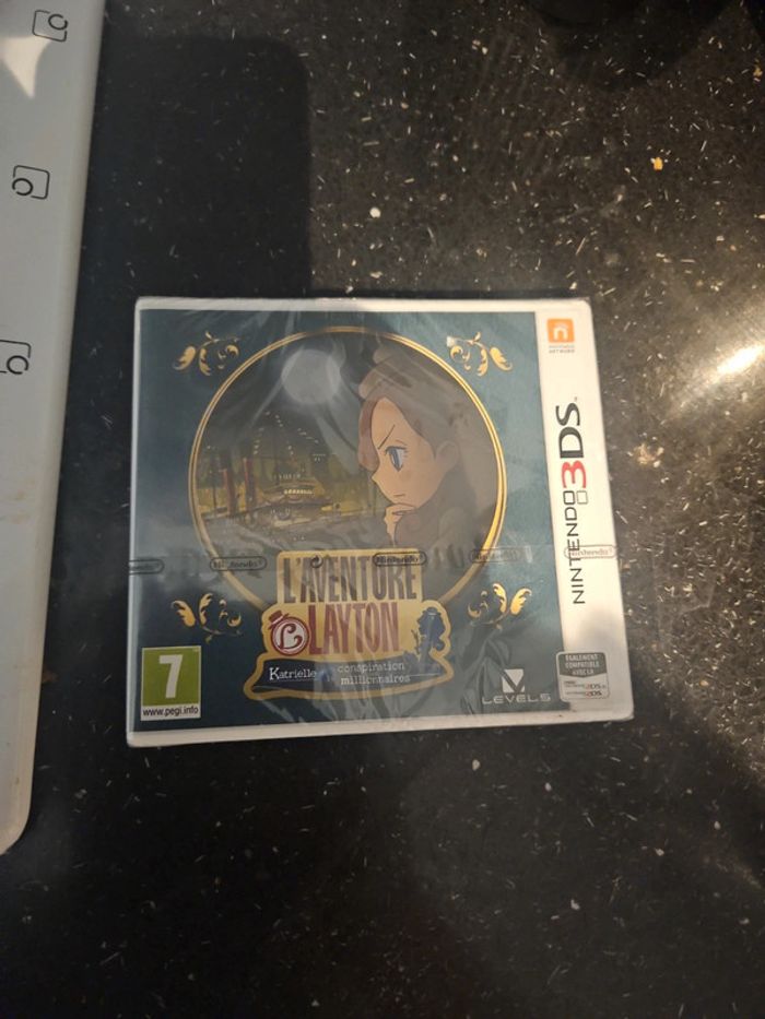 l'aventure layton katrielle Nintendo 3ds neuf