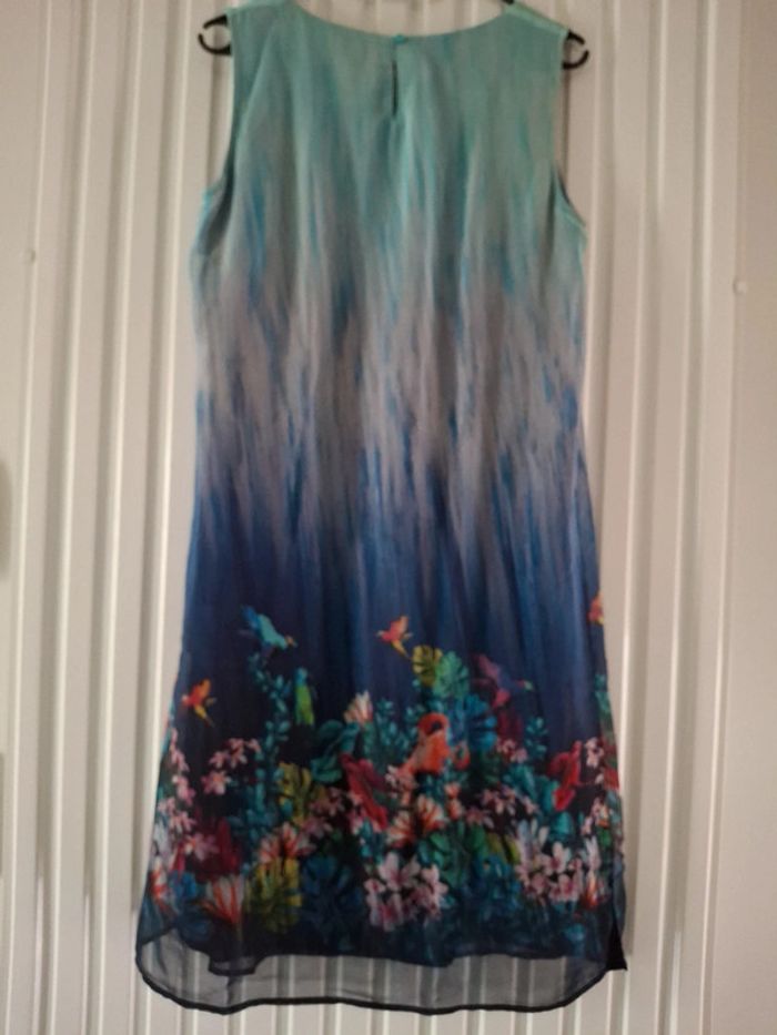 Magnifique robe légère Street One taille 36 - photo numéro 4