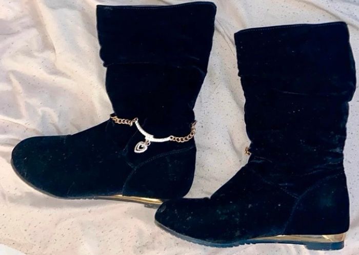 Bottines noir avec chaîne doré 36