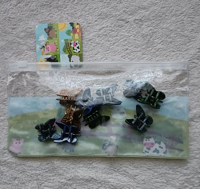 Une trousse et 10 barettes papillons - photo numéro 3
