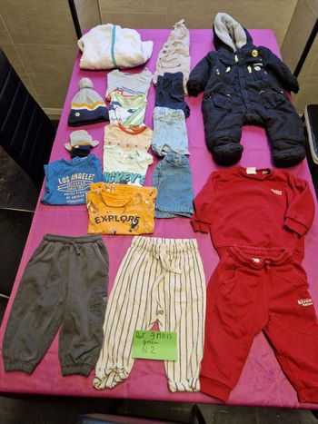 Lot vêtements 9 mois garçon N 2