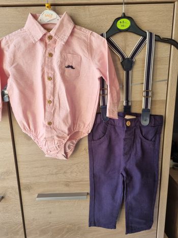 Ensemble little gent 3/6 mois mais taille 9/12 mois