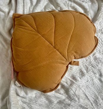 Coussin camel Feuille