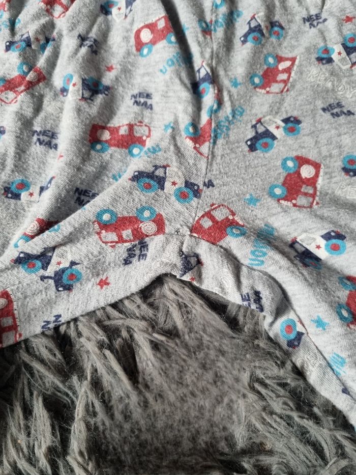 Ensemble pyjama motifs camions pompiers et polices 4ans - photo numéro 8