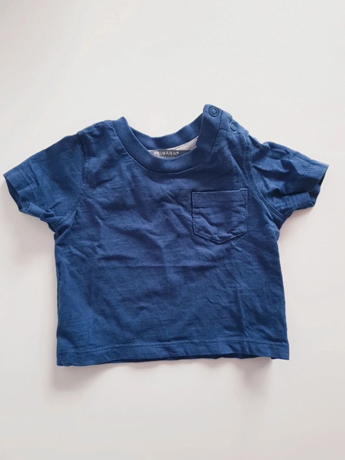 Primark - Ensemble tee-shirt + short - Neuf ! (3 mois) - photo numéro 2