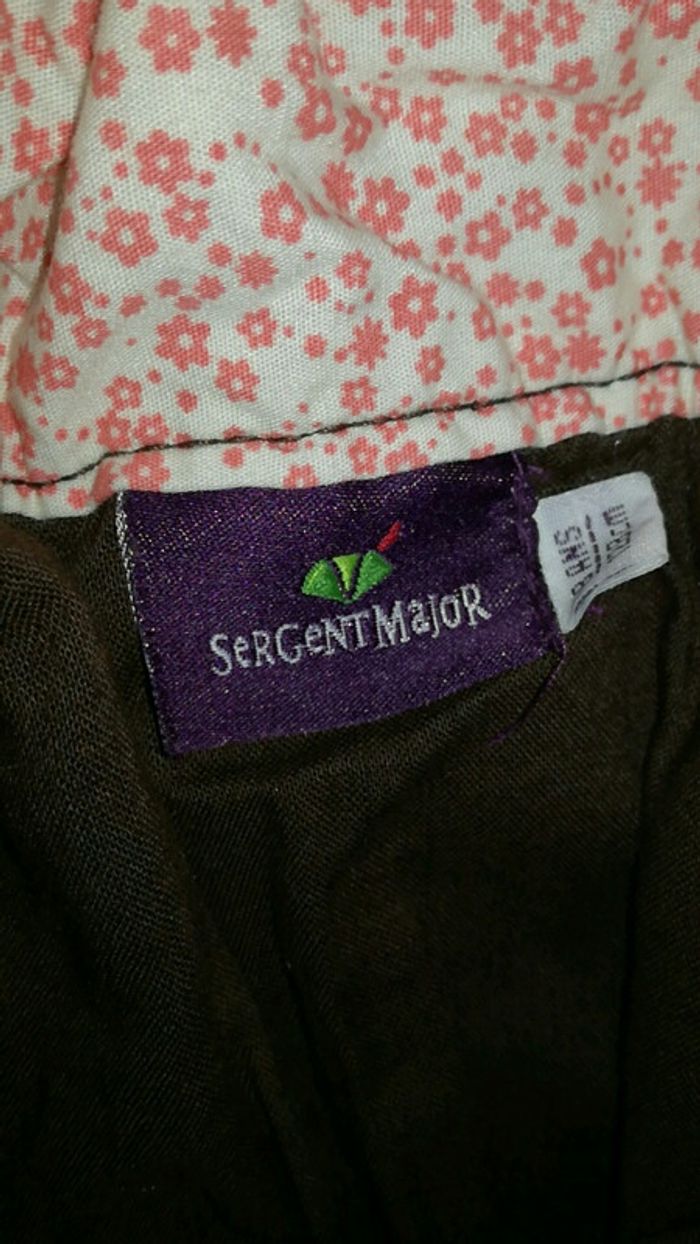 Jupe courte - photo numéro 3