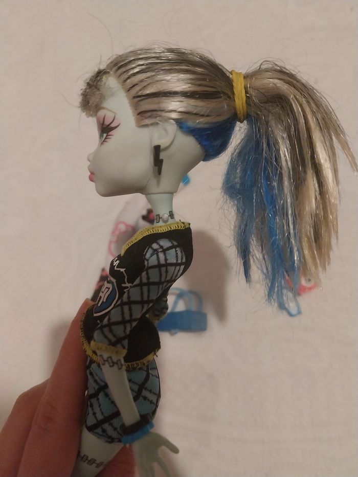 Poupée Frankie Stein G1 Ghoul Spirit Mattel Monster High et accessoires - photo numéro 8