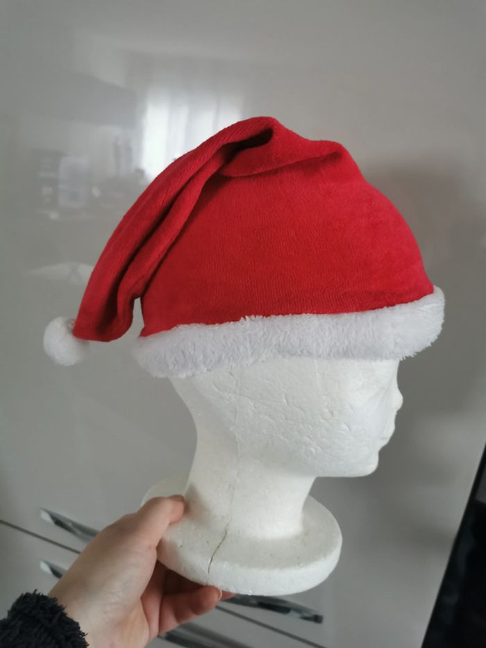 Bonnet de Noel avec pompon - photo numéro 3