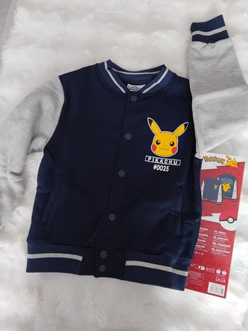 Veste sweat Gilet Pokemon, neuf, 6 ans