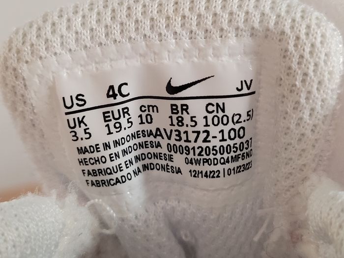 Baskets NEUVES Bébé NIKE Court Borough Mid 2 TDV - Blanc (Taille 19.5/4C) - photo numéro 6