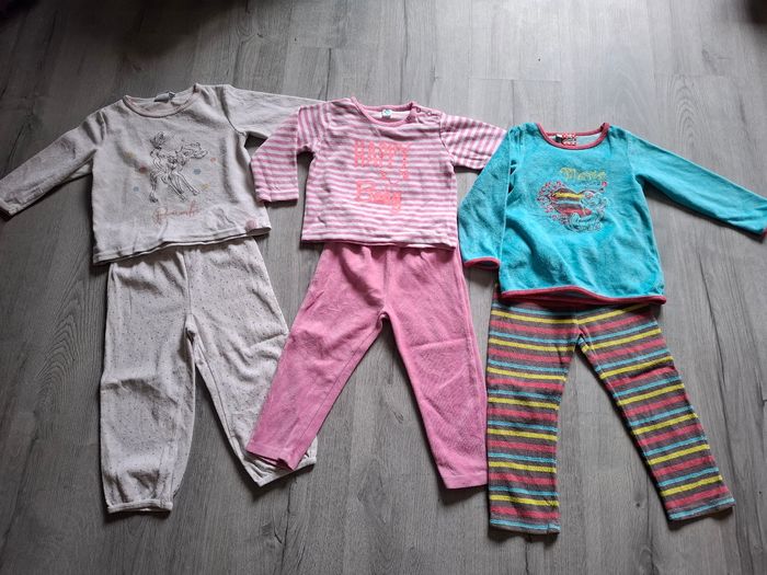 Lot de 3 pyjamas 2 pieces