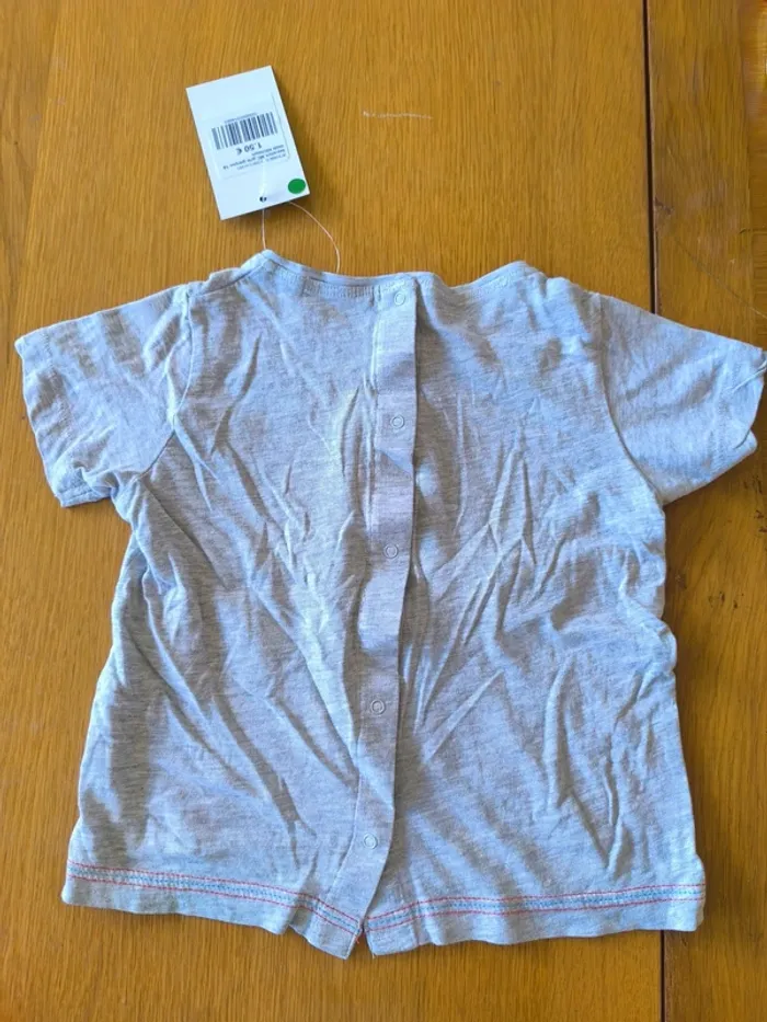 314663 tee-shirt MC gris garçon 18 mois - photo numéro 2