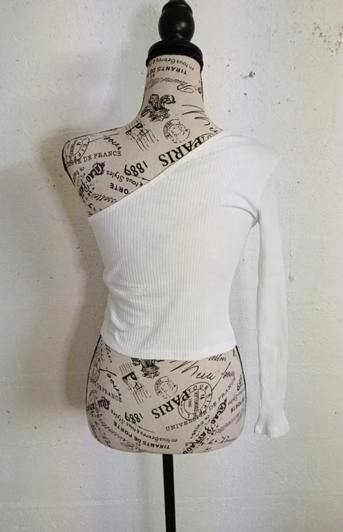 🤍 Petit haut asymétrique Van Der Rock – Taille M – Bon état - photo numéro 3
