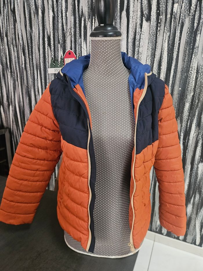 Doudoune légère (mais chaude) Catimini t10 ans