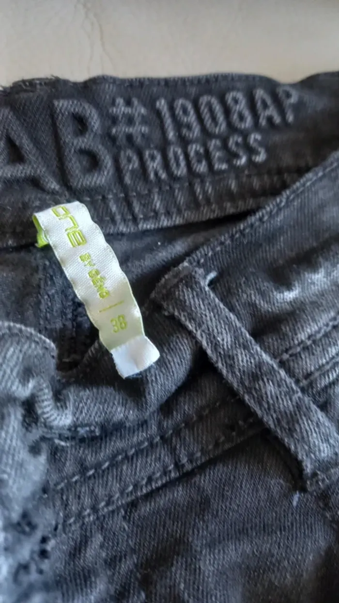 Jeans noir gemo taille 38 - photo numéro 2