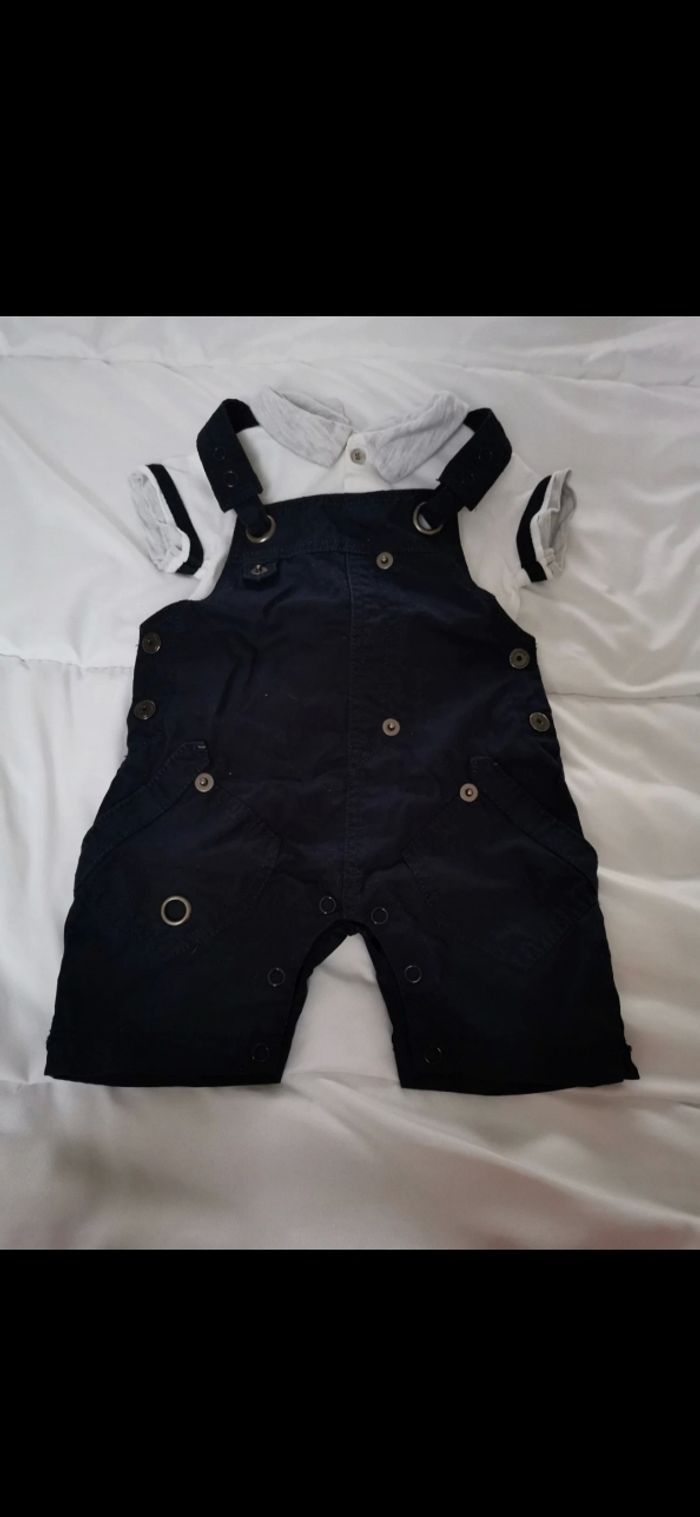 Ensemble salopette tee shirt taille 1 mois