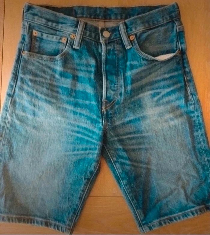 🎈Bermuda jean homme Levi's 501 bleu clair w28 taille 38 🎈 - photo numéro 3