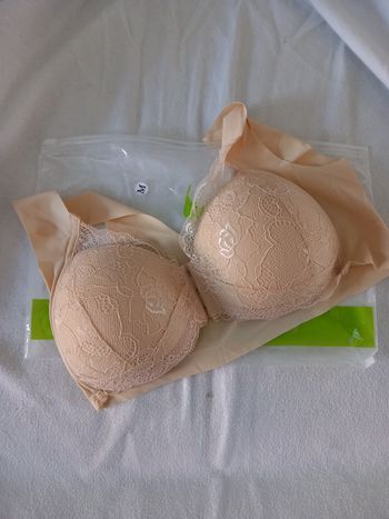 Soutien-Gorge neuf M beige